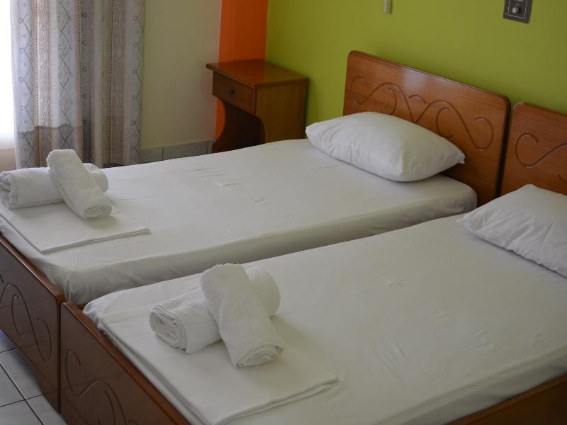 Montes Apartments & Studios Αλυκανάς Εξωτερικό φωτογραφία