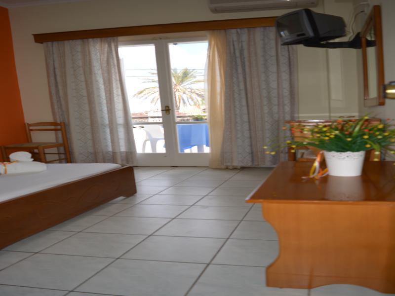 Montes Apartments & Studios Αλυκανάς Εξωτερικό φωτογραφία