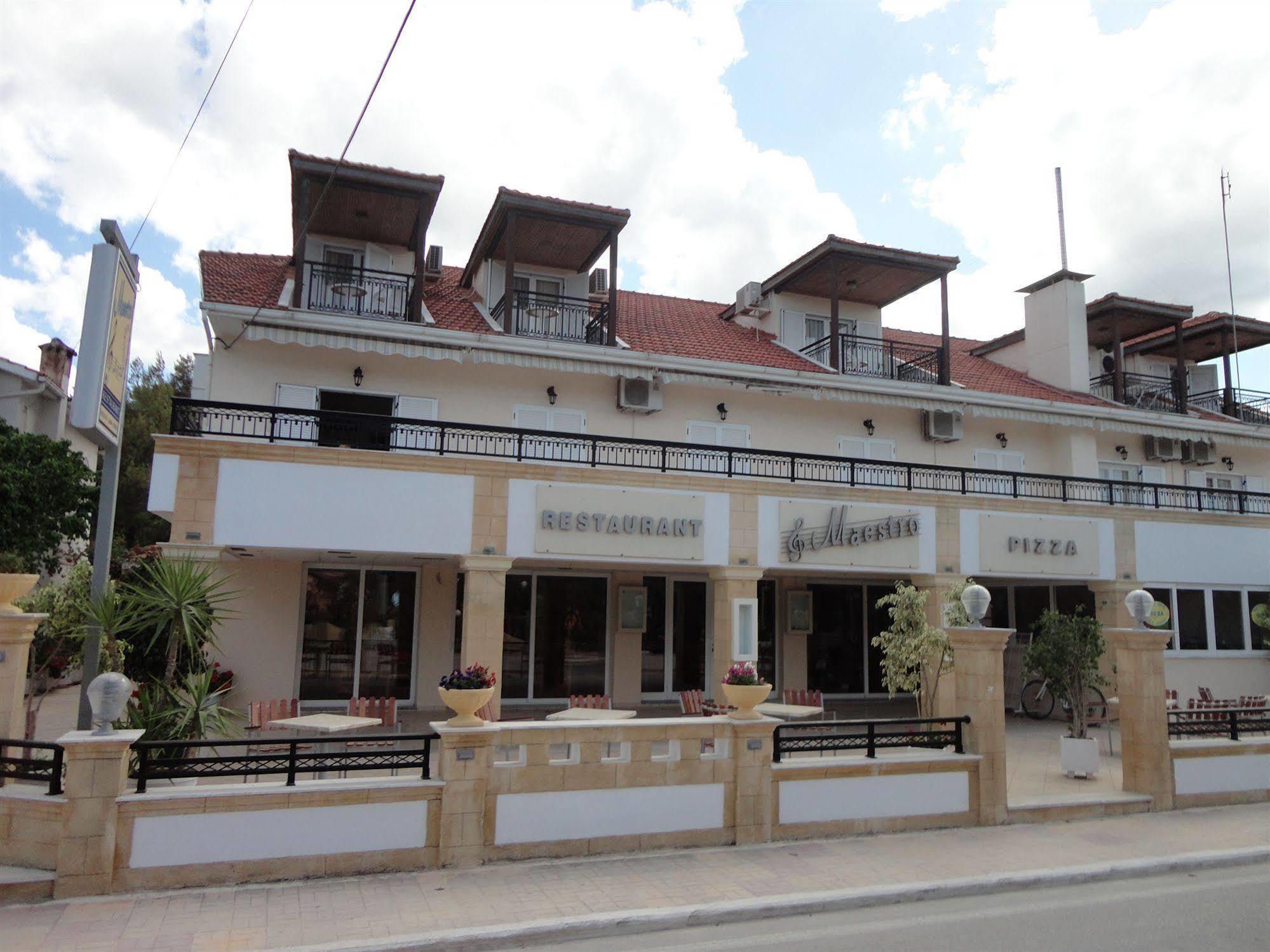 Montes Apartments & Studios Αλυκανάς Εξωτερικό φωτογραφία